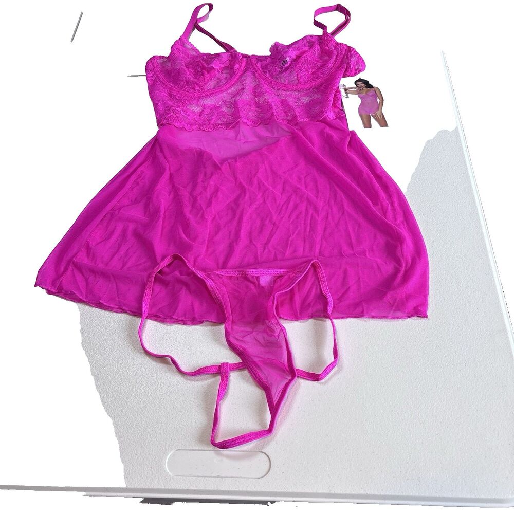 Elegant Moments Lace Adult Women Lingerie Babydoll  Style 4438 size Medium Pink